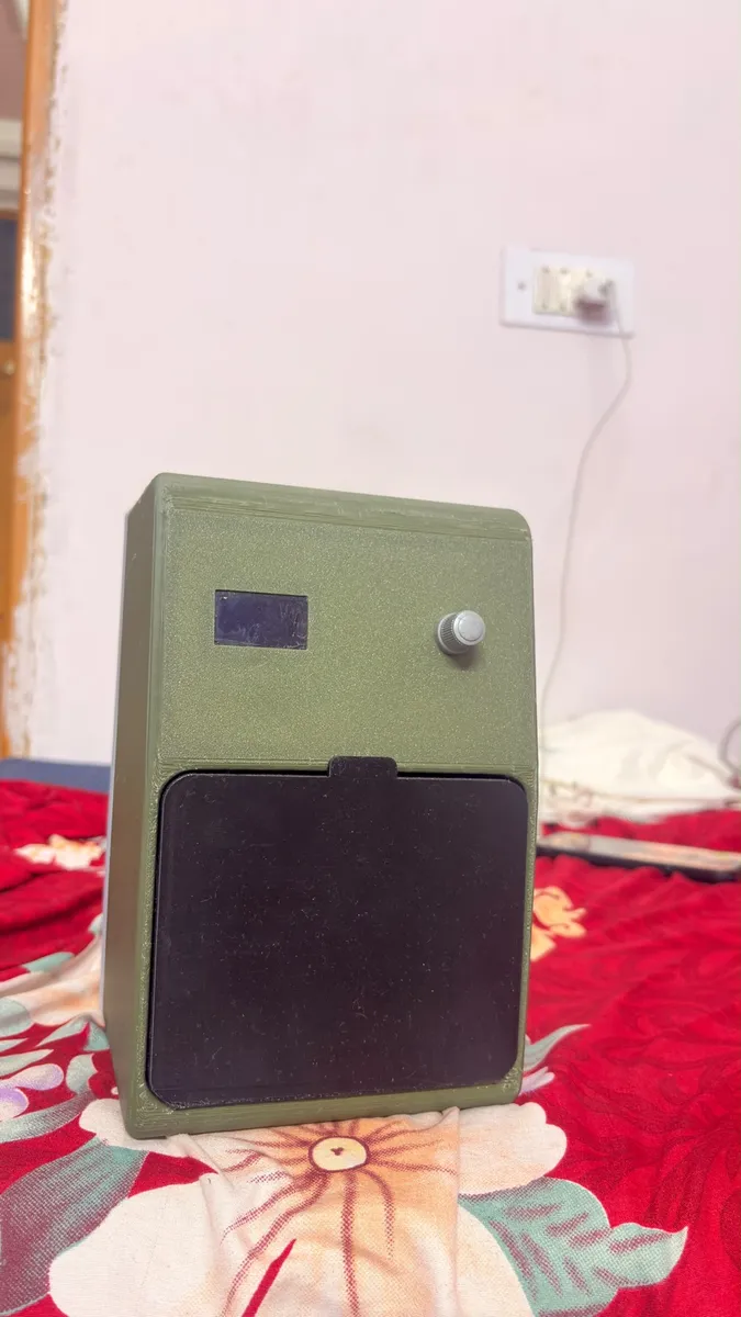 Physical prototype front closed